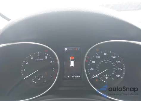 2018 Hyundai Santa Fe Sport 2.4L from USA, damaged, VIN 5NMZU3LB2JH096189